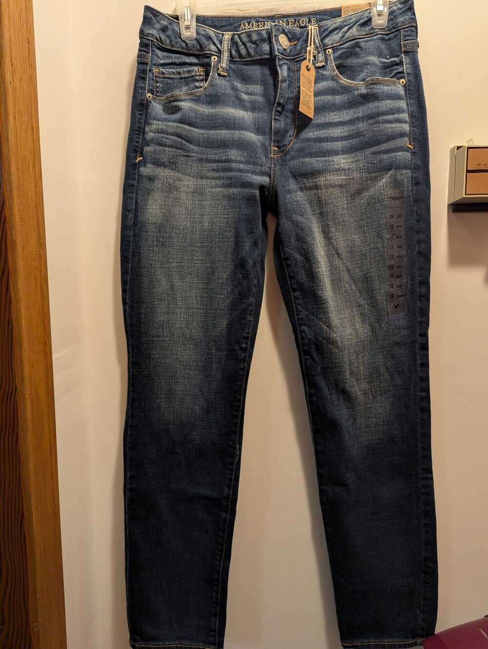 American Eagle Women's 12 Skinny Low Rise 28 Inch Blue Denim Jeans NWT